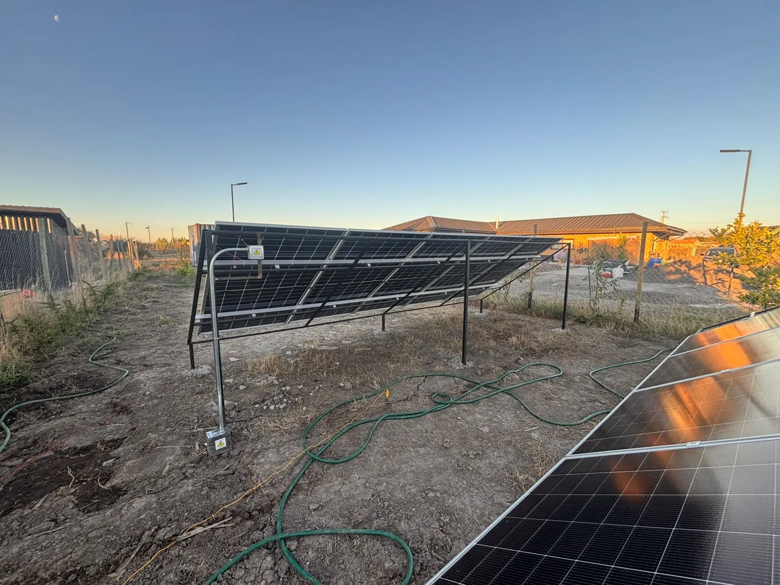 Proyecto fotovoltaico N°4 instalado por Apex Electric en Ñuble, Biobío o Maule