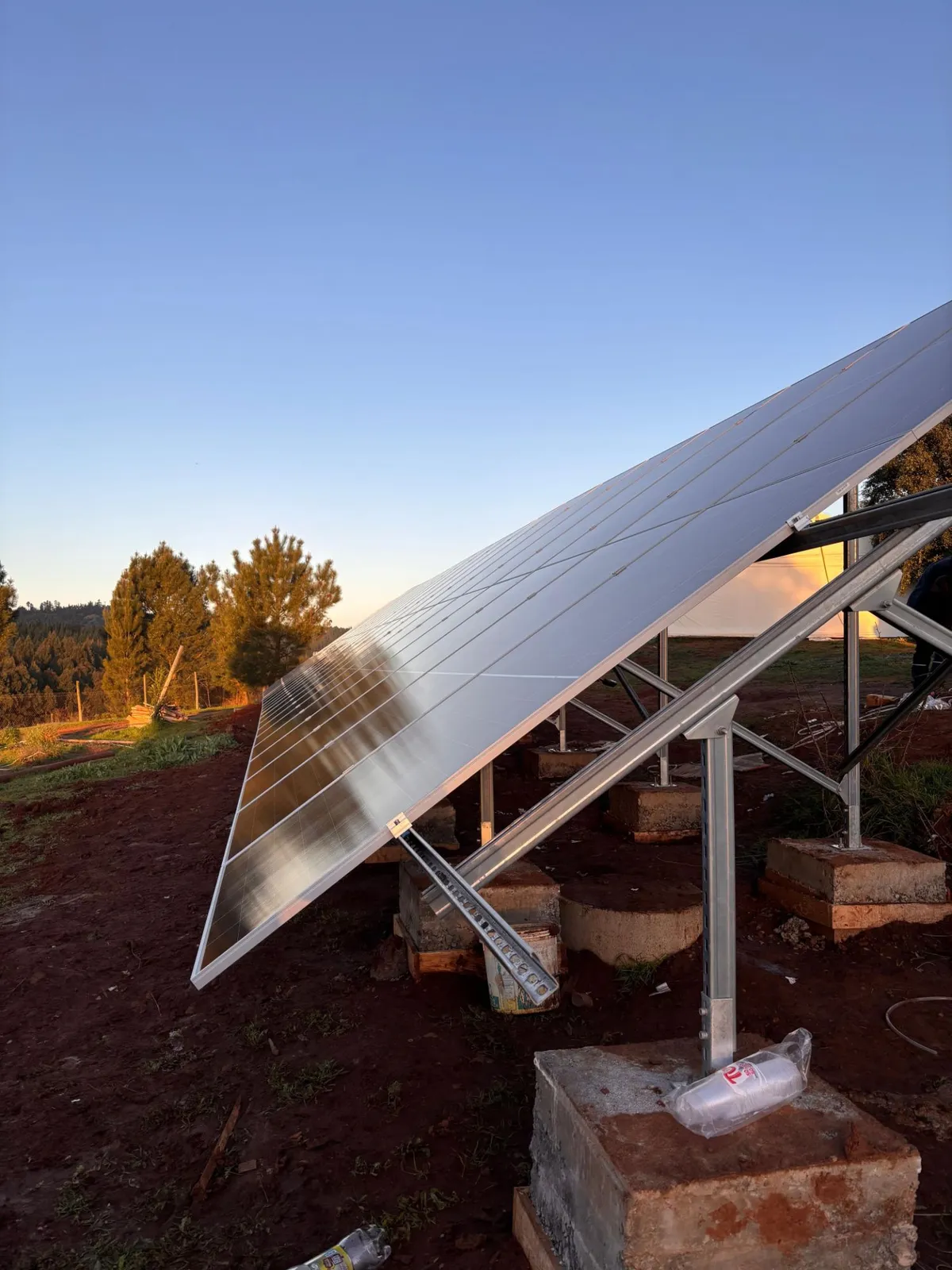 Proyecto fotovoltaico N°21 instalado por Apex Electric en Ñuble, Biobío o Maule